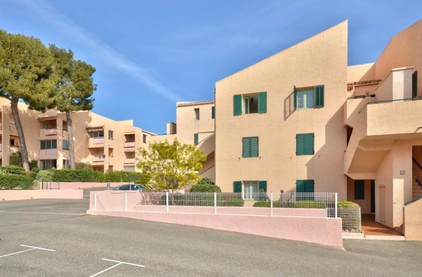 Studio Avec Piscines A 500M De La Plage باندول المظهر الخارجي الصورة